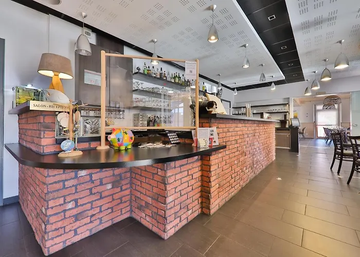 Restaurant Et Au Tilleul فندق
